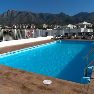 https://oh-marbella-inn.1costadelsol.com